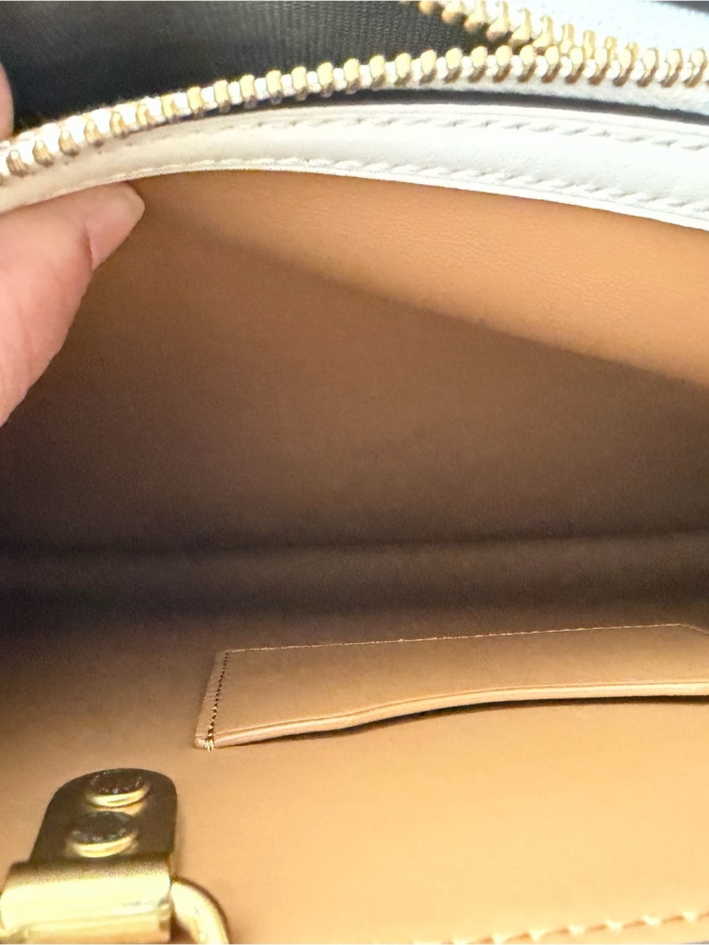 NWOT COACH ROGUE BAG CROSSBODY SATCHEL TOTE IN CHALK GLOVETANNED LEATHER - Picture 10 of 16